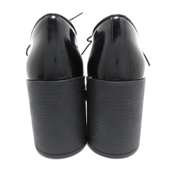 PRADA Triangle Logo Black Brushed Leather Women's Pumps 651-042725 - Picture 4 of 10